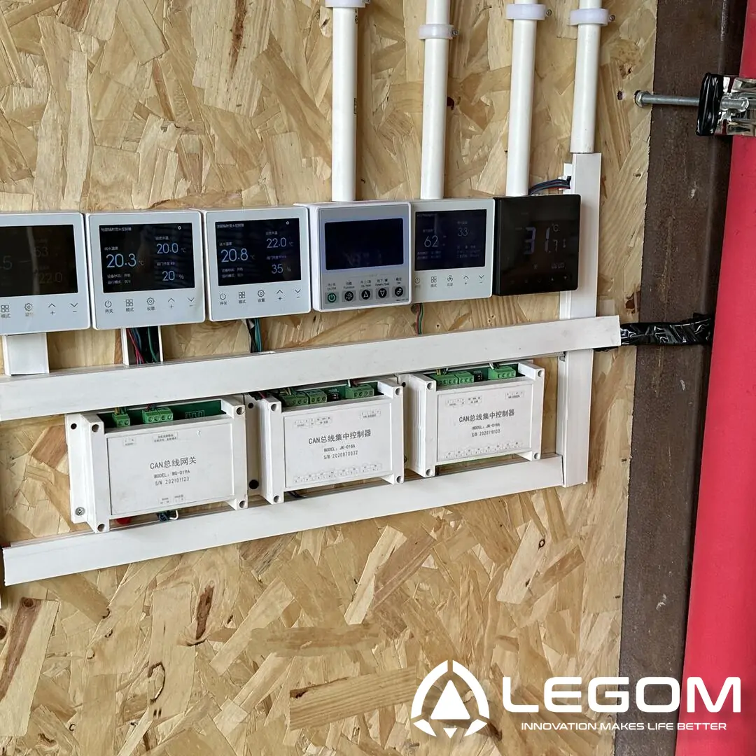 Legom room thermostat supply project in France
